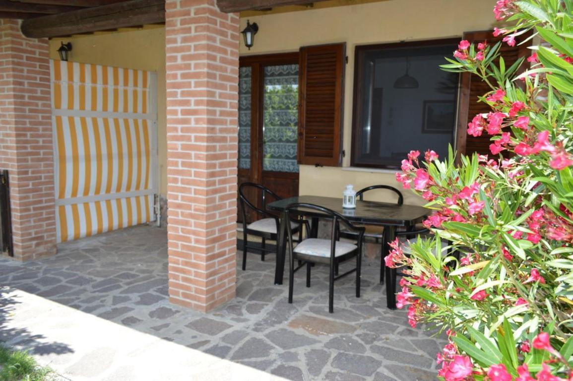 Agriturismo Oasis La Sdriscia Exterior photo